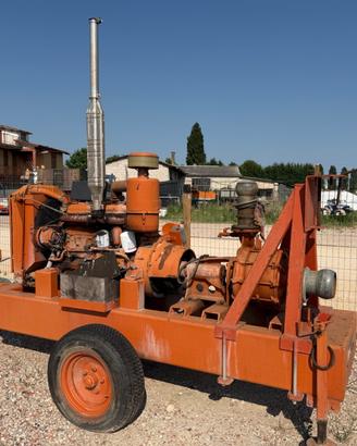 Motopompa Carnevali 6 cilindri Iveco
