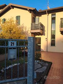 Trilocale in via lazio 21