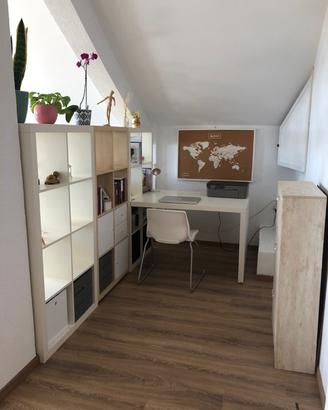 Scrivania IKEA KALLAX bianca