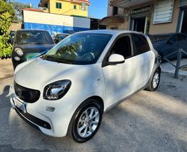 Smart ForFour 70 1.0 twinamic Youngster ITALIANA