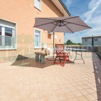 TRILOCALE RISTRUTTURATO A NUOVO TERRAZZO, BOX E CA