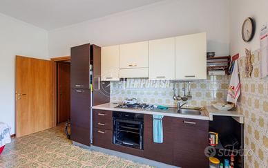 TRILOCALE CON CANTINA E GARAGE