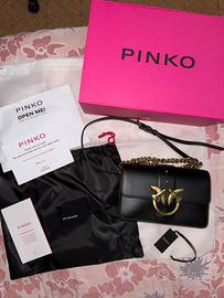 Bora Pinko pelle nera