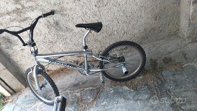 biviclettq BMX