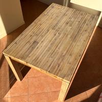 Scrivania in legno 140x90