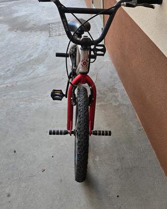 bicicletta bmx 