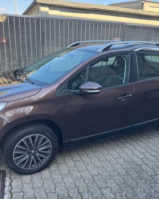 Peugeot 2008 1.6 e-HDi 92 CV neopatentati