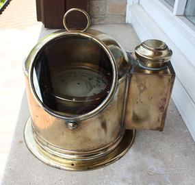 Bussola nautica con chiesuola SESTREL