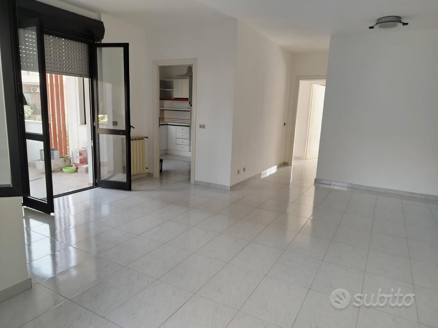 Appartamento tre camere e posto auto