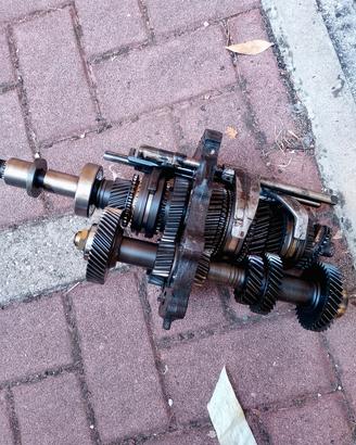 pezzi cambio Opel/Isuzu sport campo 2,5  diesel 