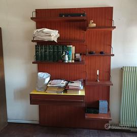 libreria e scrittoio