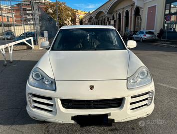 Porsche Cayenne 3.0 diesel anno 2010