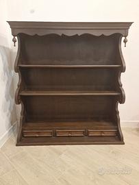 Mobile in legno con cassetti e scaffali