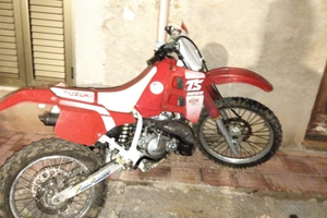 Suzuki TS 125