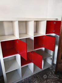 Libreria Bianca e Rossa 149x150x36 cm