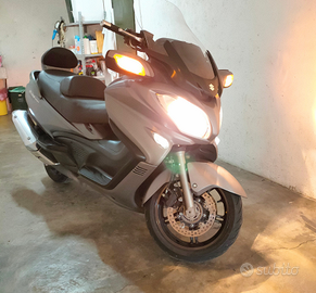 Burgaman 650 ben tenuto