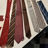 Cravatta a scelta uomo 