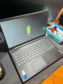 Pc Portatile Lenovo Essential V15 G4 i7 16GB 512GB