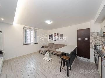 BILOCALE RISTRUTTURATO CLASSE D!!