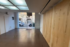 locale commerciale in Pagani corso  Padovano