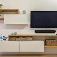 Parete Attrezzata Sospesa di Design Veneta Cucine