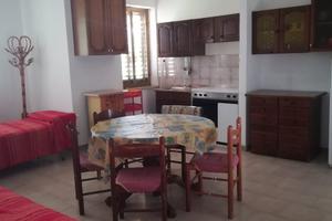 A10 minuti da le castella