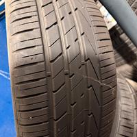 Hankook 235 55 R18 100V