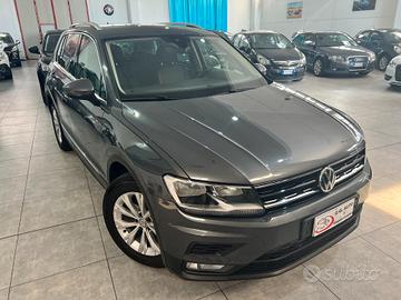 Volkswagen Tiguan 1.6 116 CV - Business BlueMotion