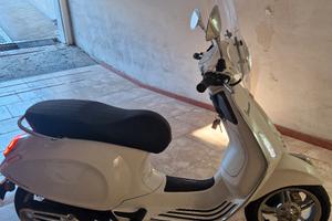 vespa primavera