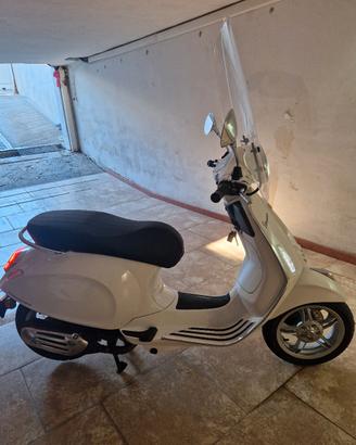 vespa primavera