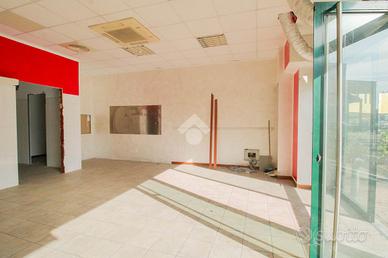 UFFICIO A CERNUSCO SUL NAVIGLIO