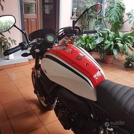 Nuovissima xsr 700