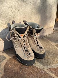 Scarponi trekking Garmont