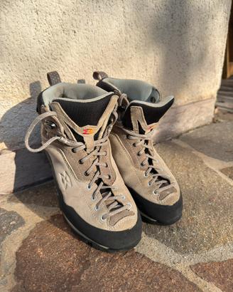 Scarponi trekking Garmont