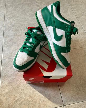 Nike dunk low