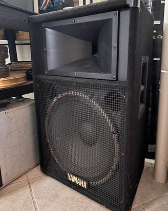 Yamaha s115 IV 1000W cad.