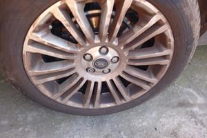 Gomme e cerchi 235/55 R19 - 105W Land rover range 