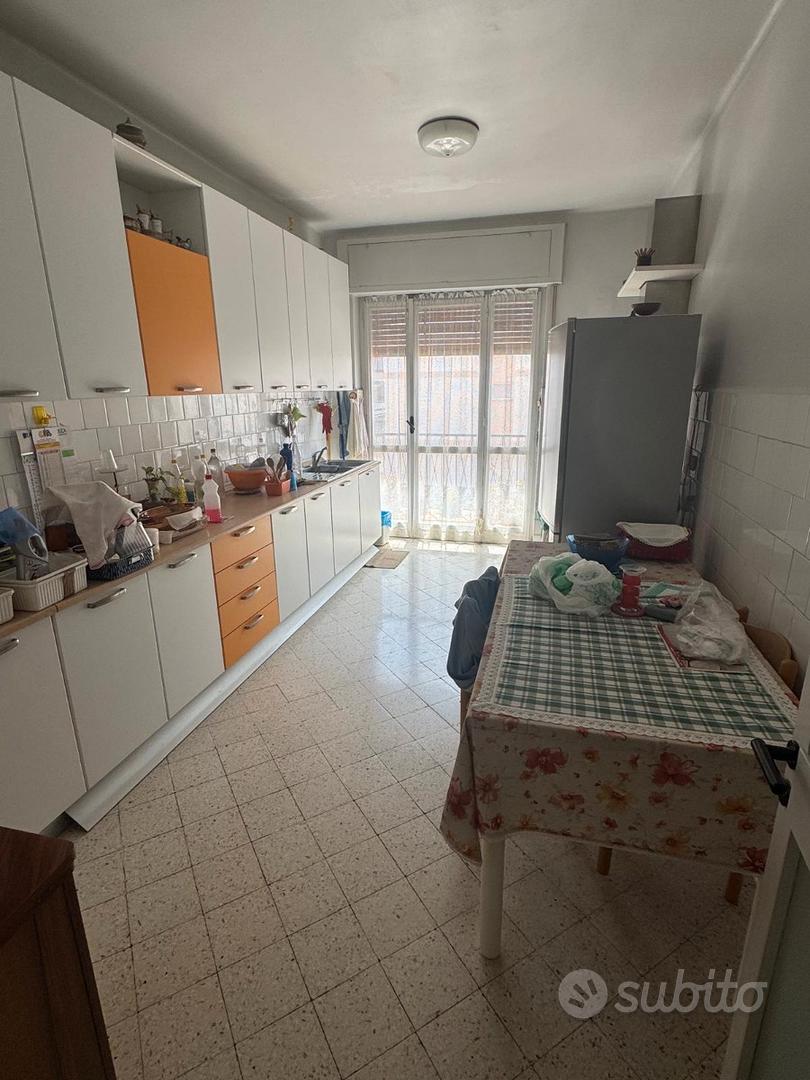 APPARTAMENTO 110 Mq da ristrutturare - Vista 2