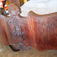 Letto matrimoniale in legno