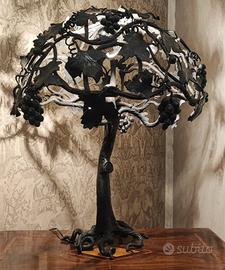 Lampada liberty in ferro battuto 1920