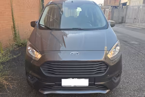 Ford Tourneo Courier 1.0 EcoBoost 100 CV Plus