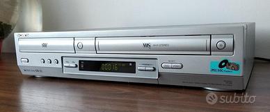 Lettore combinato VHS e DVD Sony SLV-DV910