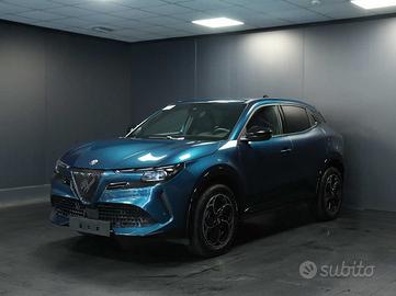 Alfa Romeo Junior HYBRID Q4 145cv