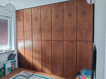 Armadio artigianale massello 7 ante 360 × 295 × 65