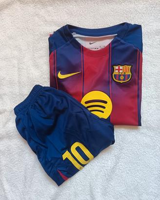 completo calcio Barcellona 