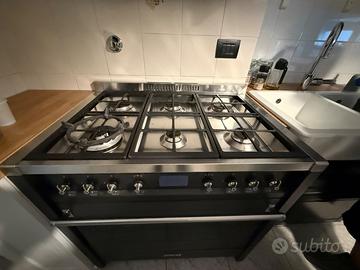 Set SMEG Victoria Nero (90cm + Cappa)