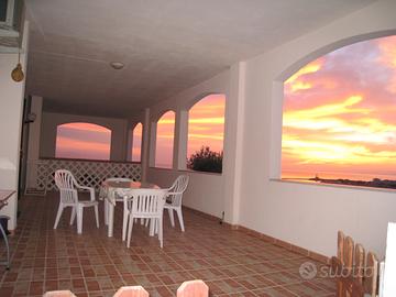 A 550 m DAL MARE CON TERREZZA PANORAMICA