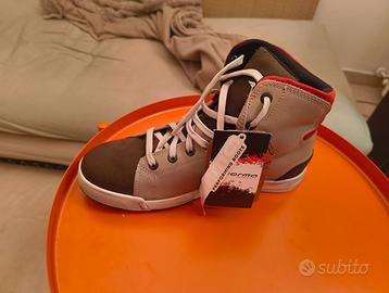 Scarpa moto FORMA Swift dry numero 44