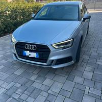 Audi A3 Sportback 1.0tfsi 116cv s-tronic s-line