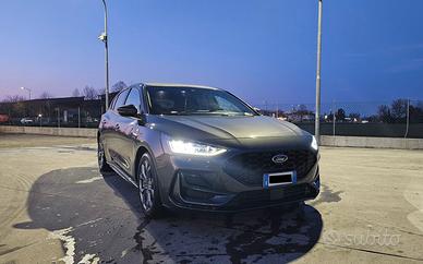 Ford Focus 1.0 EcoBoost Mild-Hybrid ST-Line X 2023